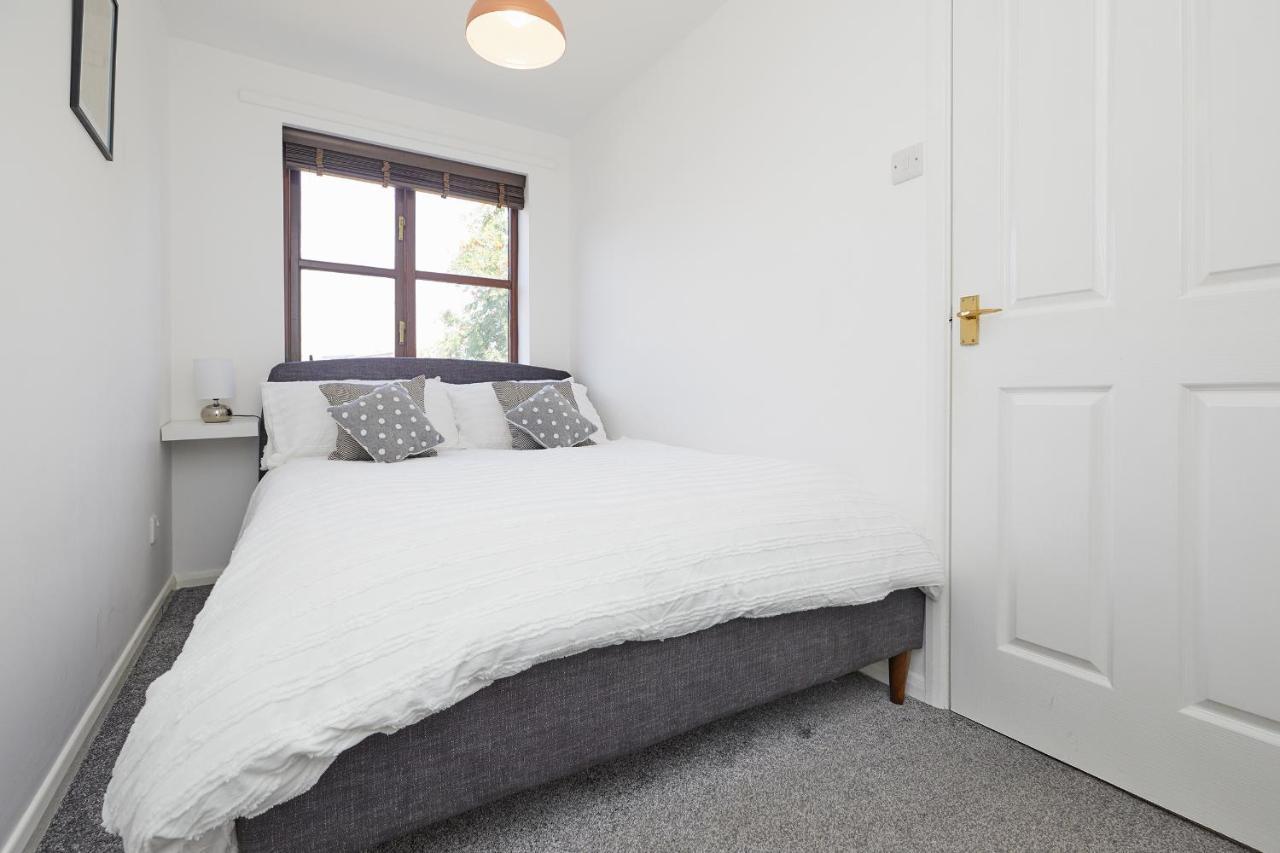 Modern 2 Bed House Near Queens Medical Centre نوتينغهام المظهر الخارجي الصورة